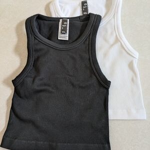 Gap tank tops